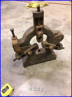 14 Or 15  Metal Lathe Steady Rest For Some Antique Iron Machinist Tool Find