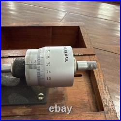 Brown & Sharpe USA No 233 Bench Micrometer with Wooden Case Machinist Tool Lathe