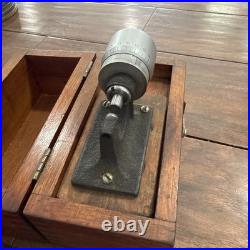 Brown & Sharpe USA No 233 Bench Micrometer with Wooden Case Machinist Tool Lathe
