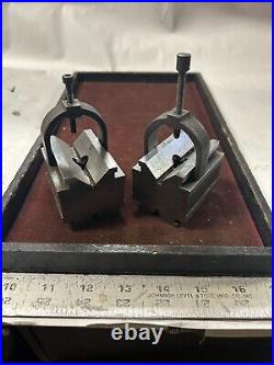 MACHINIST GrnC TOOL LATHE MILL Pair of Brown & Sharpe No 750 E V Blocks & Clamps