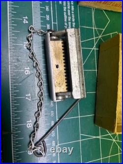 MACHINIST HmGdBx LATHE Machinist No 101 Vise Clipper Belt Lacer in Box