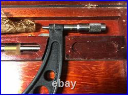 MACHINIST LATHE MILL Brown & Sharpe 10 to 11 Micrometer Gage OfC c