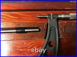 MACHINIST LATHE MILL Brown & Sharpe 9 to 10 Micrometer Gage OfC A