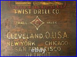 MACHINIST LATHE TOOL MILL NICE ORIGINAL Cleveland Twist Drill Advertsing Box OfC