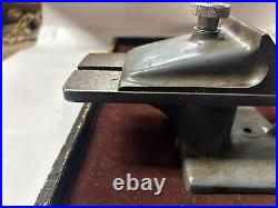MACHINIST OfCe TOOL LATHE Very Unusual Adjustable V Block on T Slot Table MACHINIST OfCe TOOL LATHE Very Unusual Adjustable V Block on T Slot Table