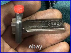 MACHINIST RndCb LATHE MILL Machinist Set of 2 Micro Small V Blocks and Parts