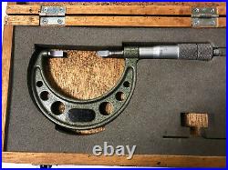 MACHINIST TOOLS LATHE MILL Mitutoyo 122 126 2 Blade Micrometer Gage BlkCse