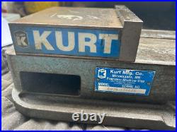 MACHINIST TOOL LATHE MILL b Machinist Kurt 6 D675 Vise Versatile Lock 3600V MACHINIST TOOL LATHE MILL b Machinist Kurt 6 D675 Vise Versatile Lock 3600V