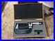 MACHINIST_TpCb_LATHE_MILL_Mitutoyo_3_Digit_Micrometer_Gage_in_Case_01_nei