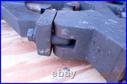Older Metal Lathe Steady Rest Assembly Machinist Tooling