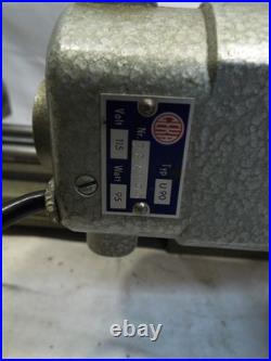 Unimat SL Lathe Machinist Metal Working Tool Threading Miniature Jeweler Extras